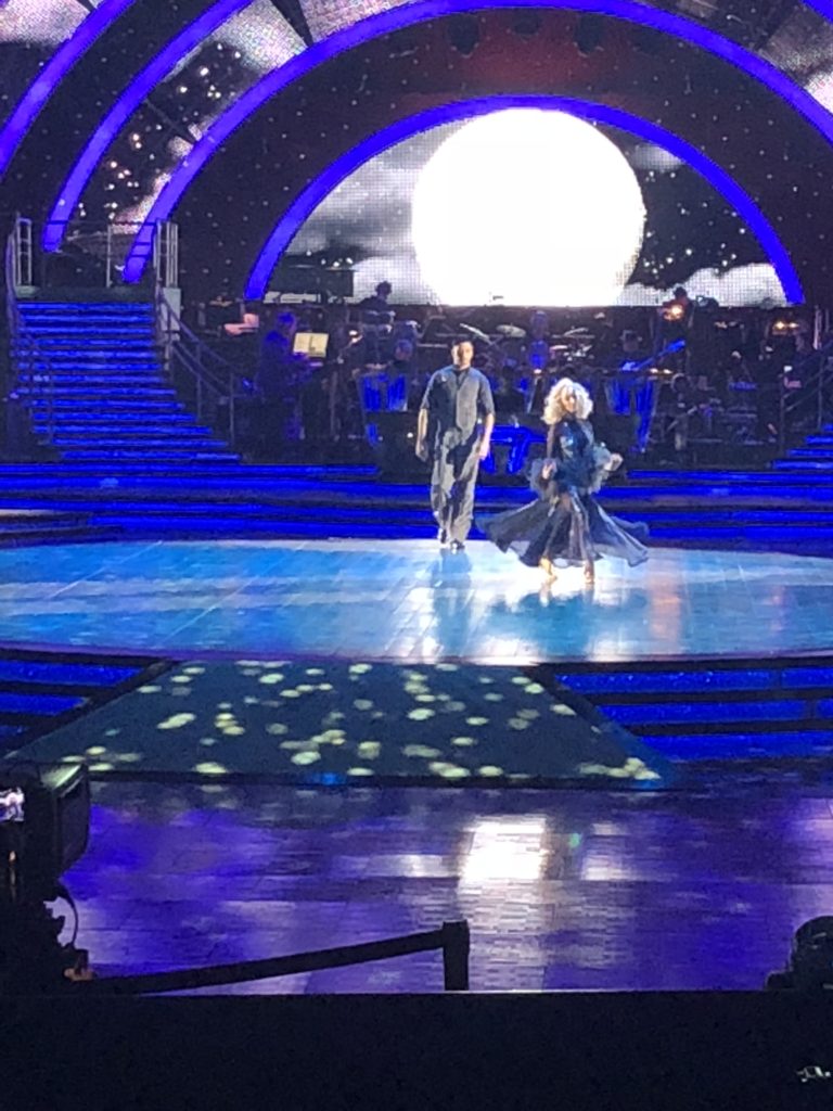 Debbie-McGee-strictly-come-dancing-live-arena-tour-norvell-tanning-metro-radio-arena-newcastle-social-media-virgin-mature-lifestyle-blogger